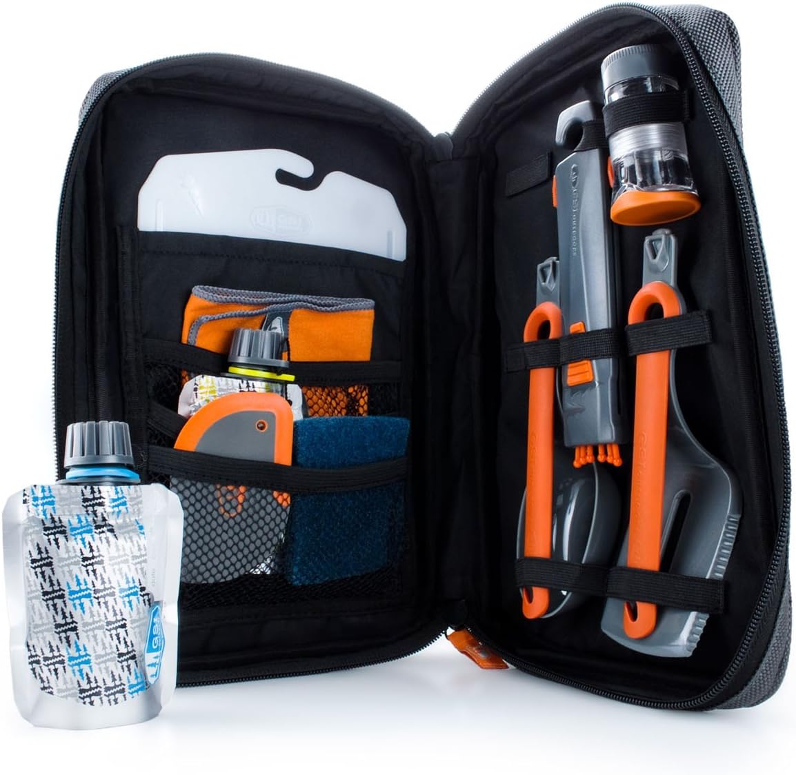 キャンプシェフツールセット 11点入り グルメキッチンセット - Camping Cooking Essentials のレビューと価格